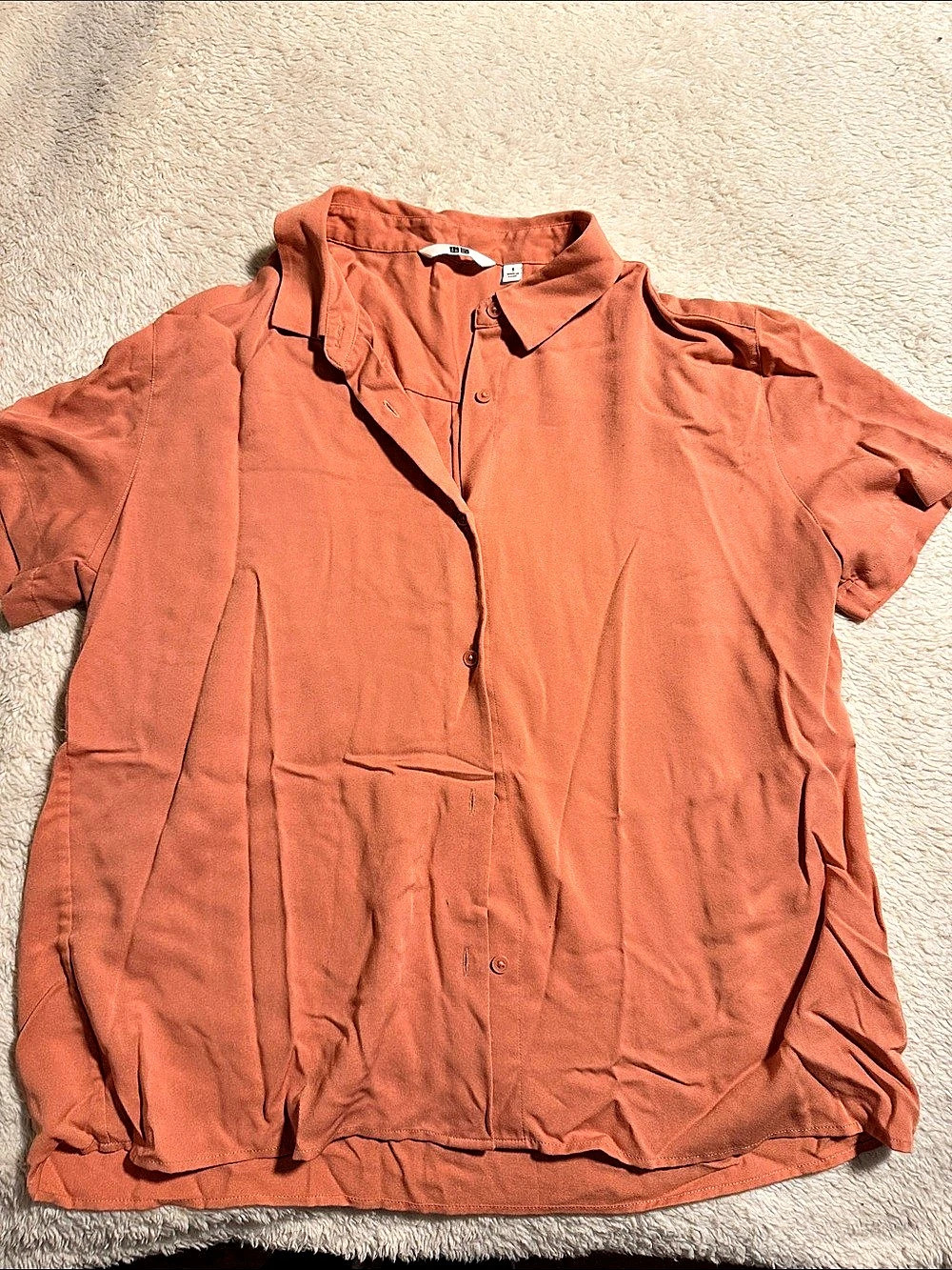 Uniqlo  Short Sleeve Blouse Button Down Small